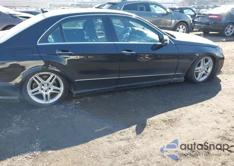 2011 Mercedes-Benz E 550 4Matic from USA, damaged, VIN WDDHF9AB1BA422027